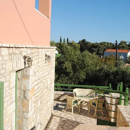 Tati Case de vacanță