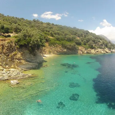 Tati * Καστός