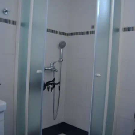 Tati Case de vacanță