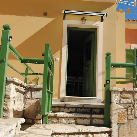 Tati Καστός