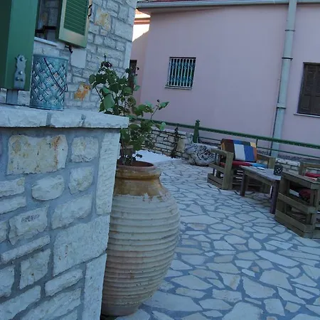 Dom wakacyjny Tati Kastos