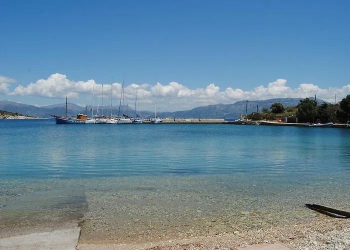 Tati בית נופש Kastos